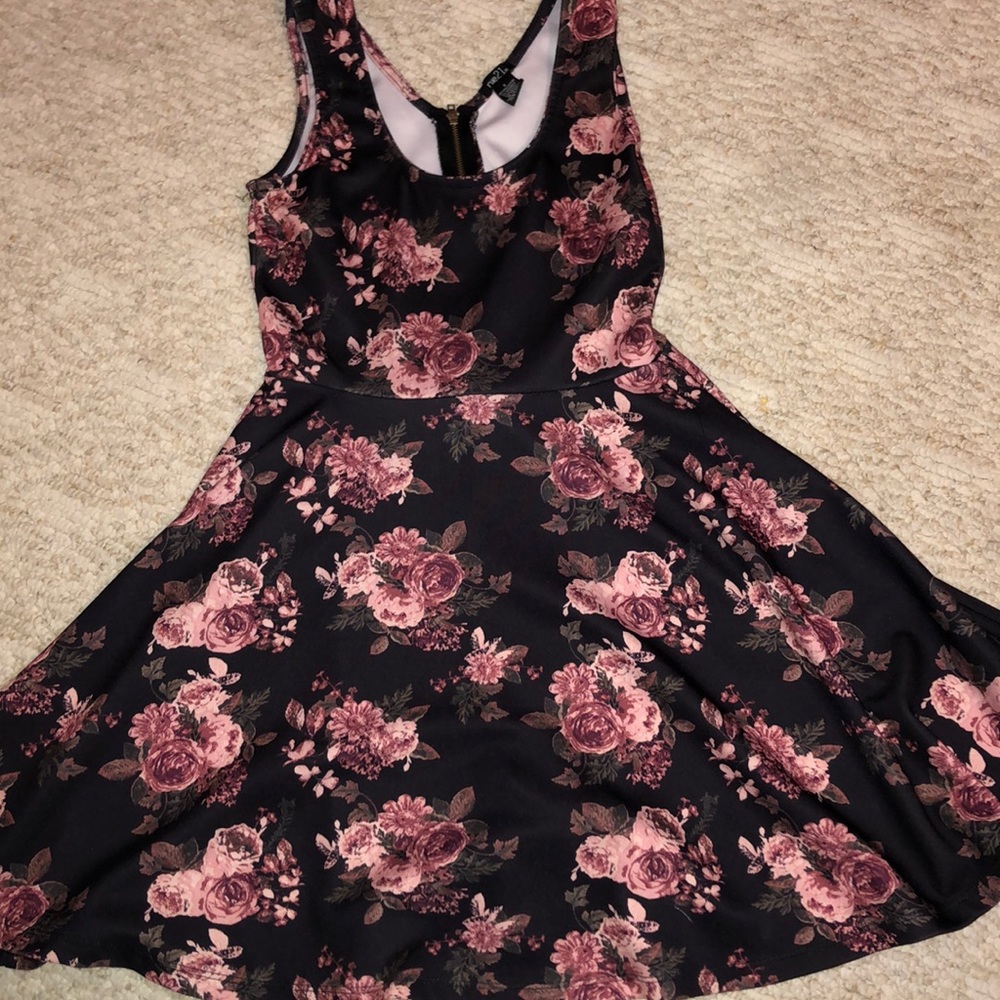 Rue 21 formal dress